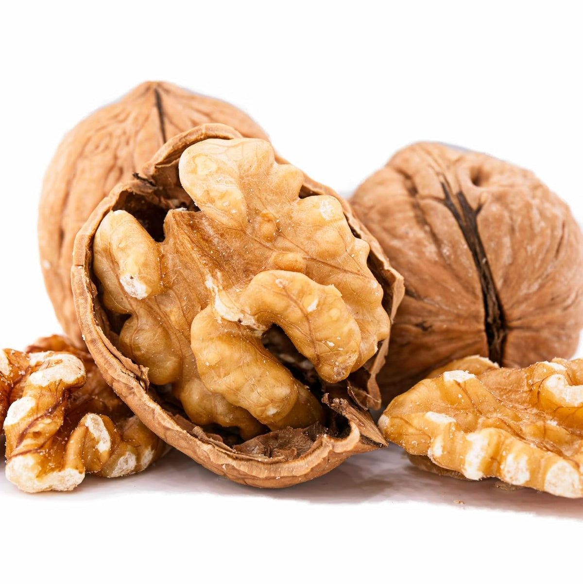 California Grown Whole Walnuts In Shell, 25lb K883130