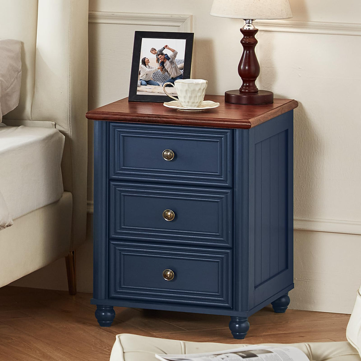18" Night Stand with 3 Drawers L86229